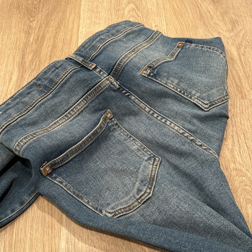 Pilcro Anthropologie The Icon Flare Jeans - Picture 4 of 4